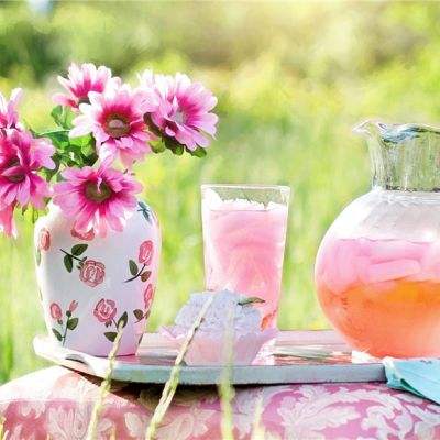 扫把飞行游戏